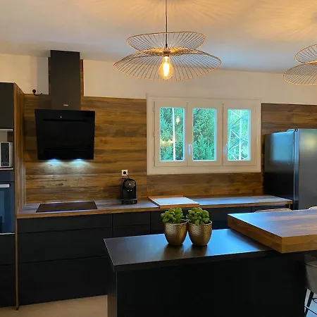 Charmante Maison De Famille Avec Jardin Holiday home